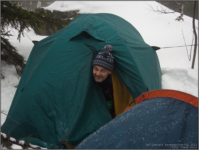 Aplikovan� termomechanika 2015