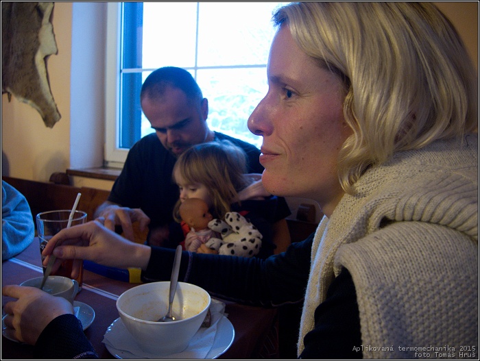 Aplikovan� termomechanika 2015